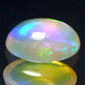 Opal mit 0.38 Ct